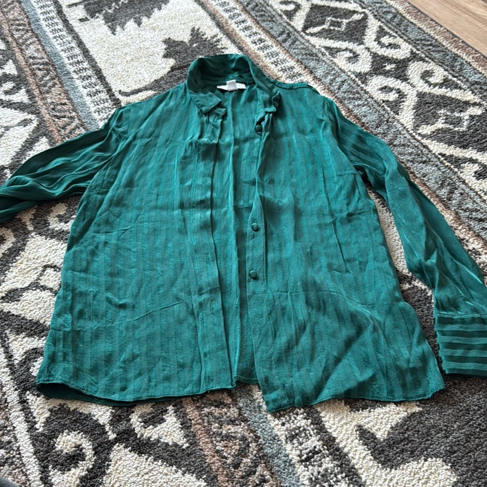 Topshop Blouse Size Small - FLAWED